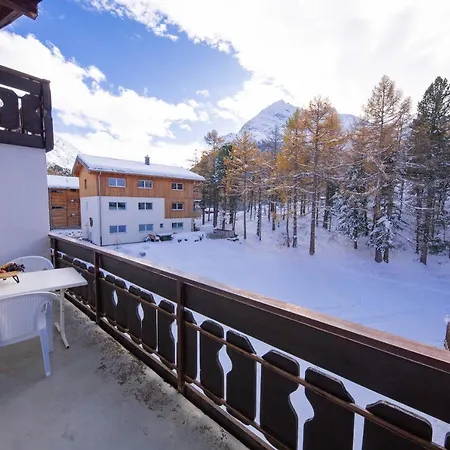 Апартаменти Haus Alfa Зас-Фе