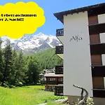 Haus Alfa アパート *